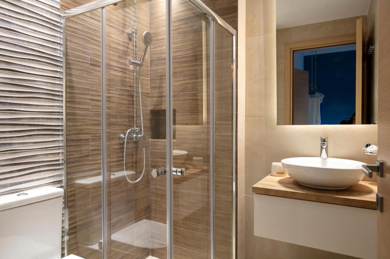 Rilassunte Luxury Apartments Potos Dış mekan fotoğraf